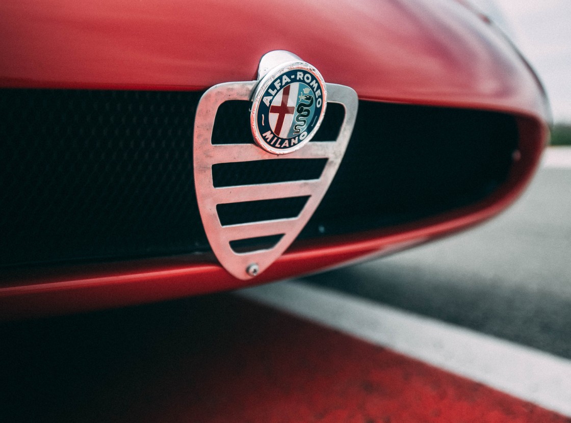 Alfa Romeo 33 Stradale-31.jpg