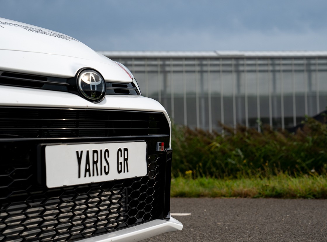 Toyota Yaris GR-5.jpg