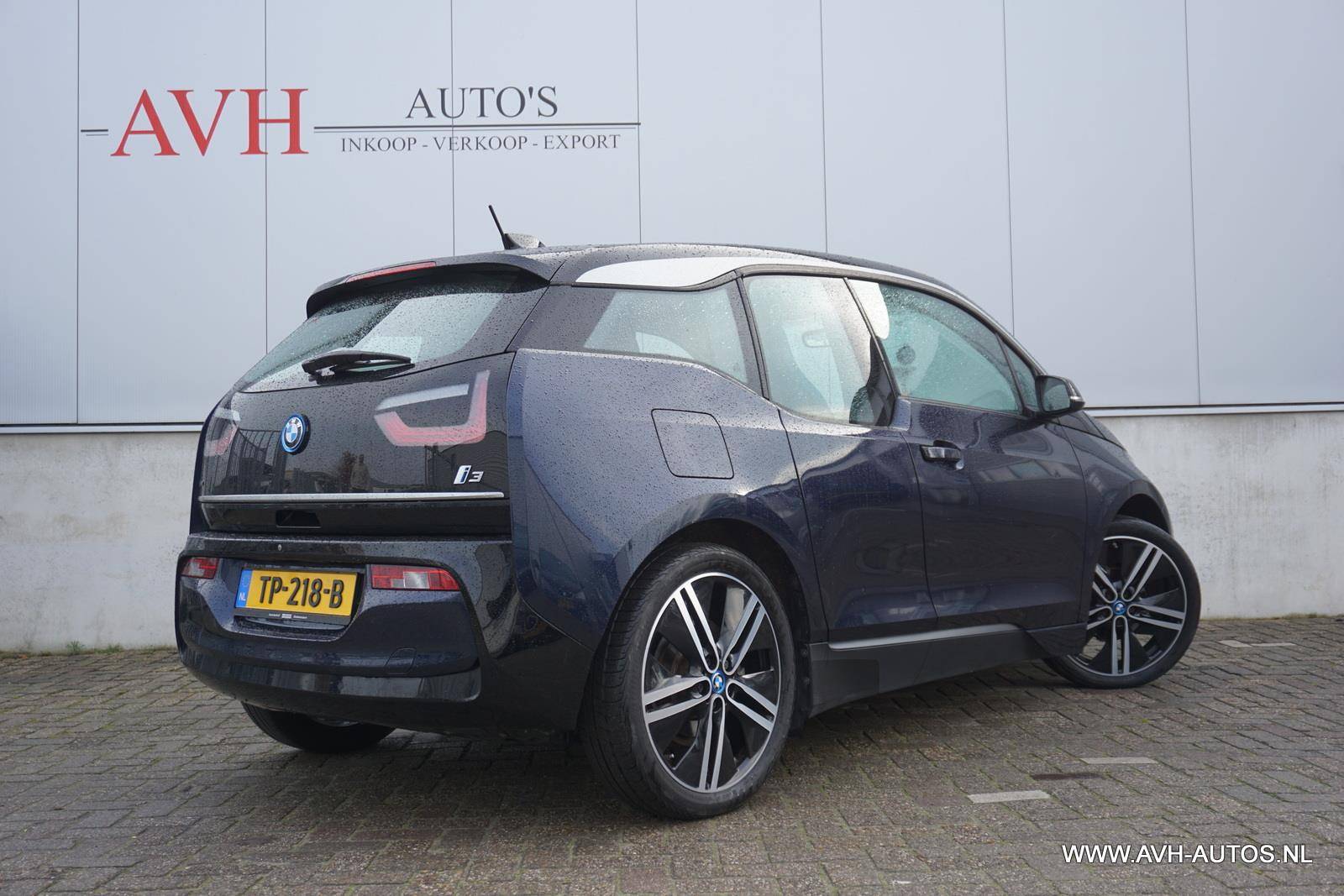 BMW i3