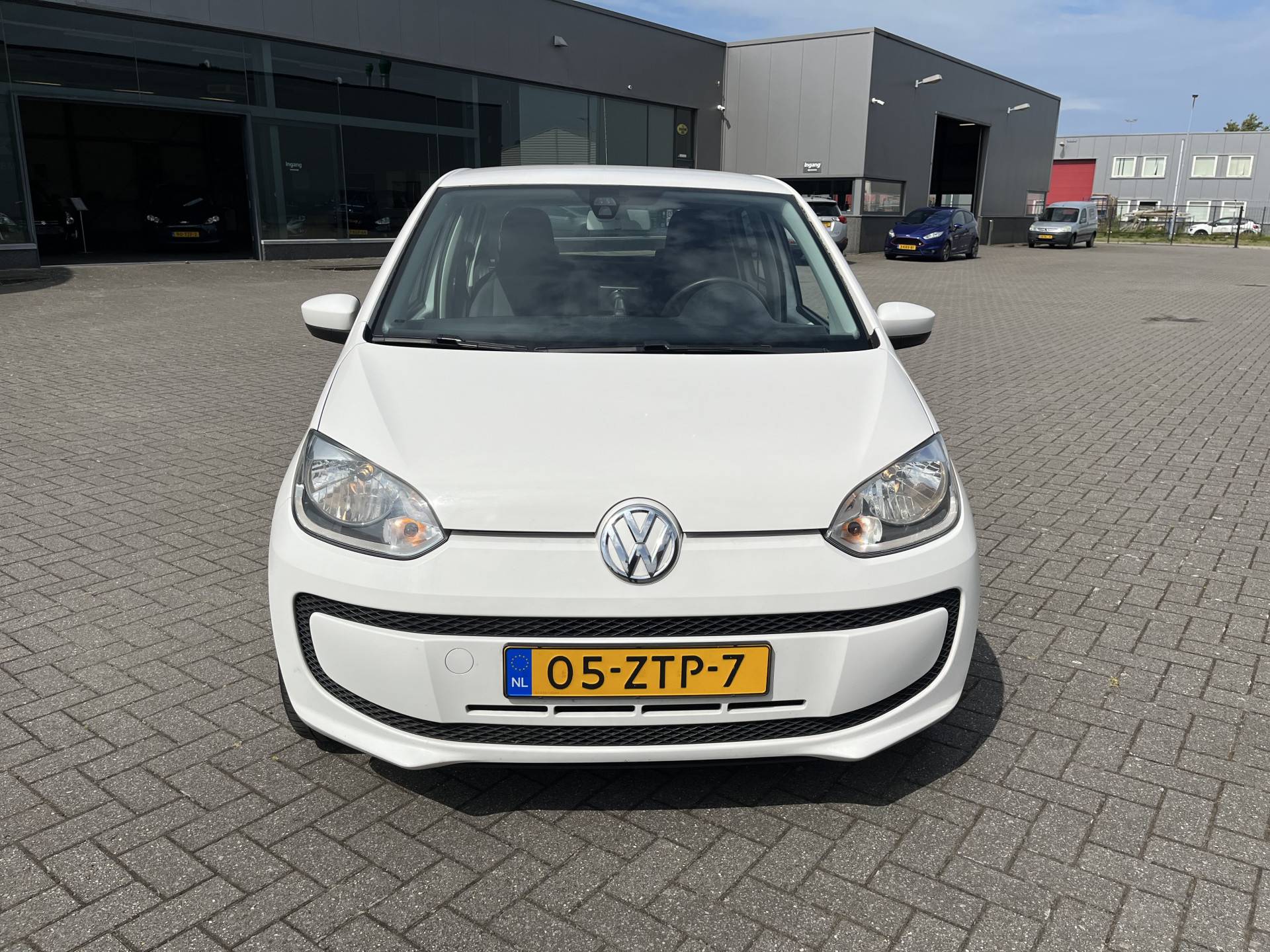 Volkswagen up!