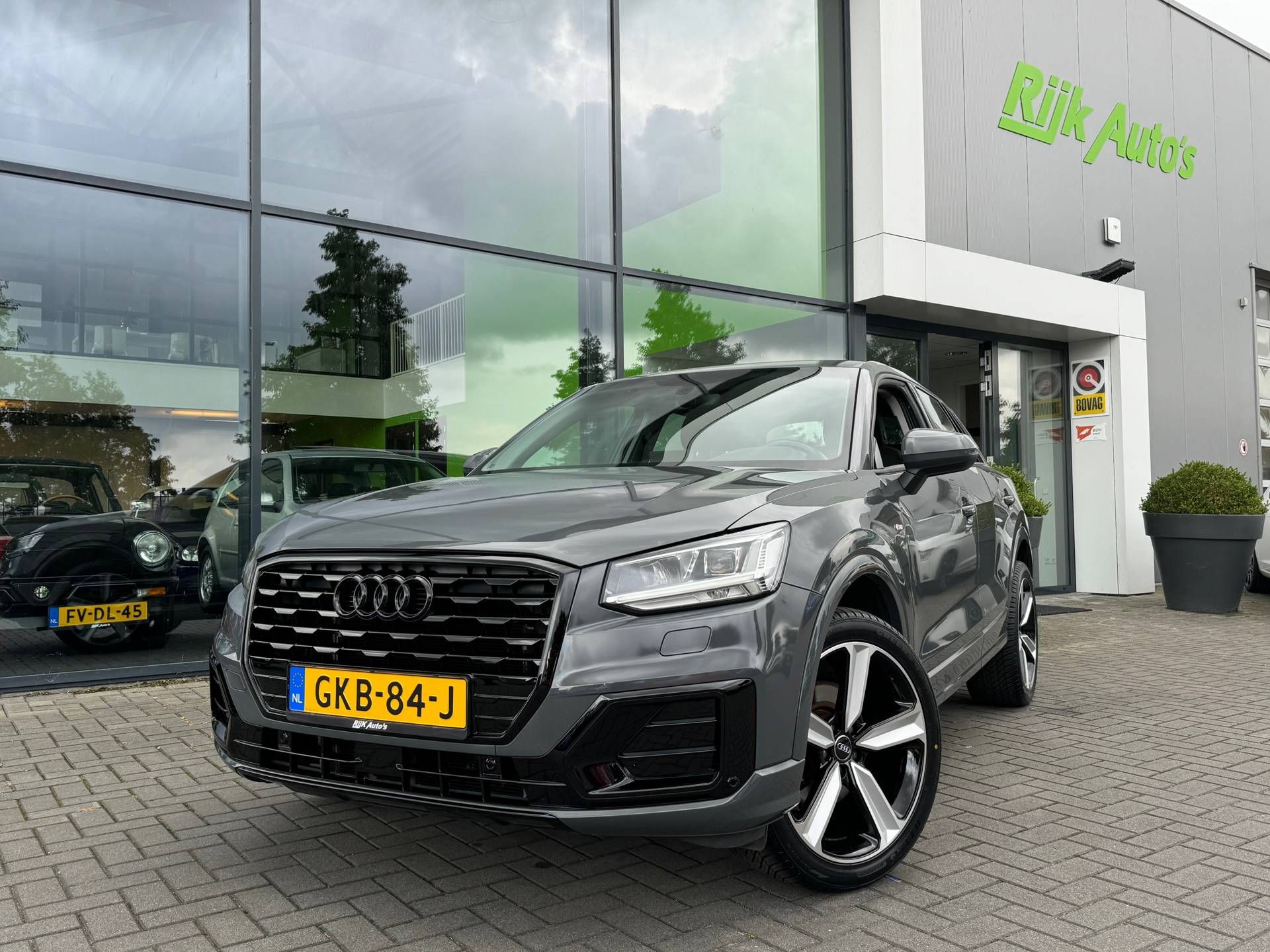 Audi Q2