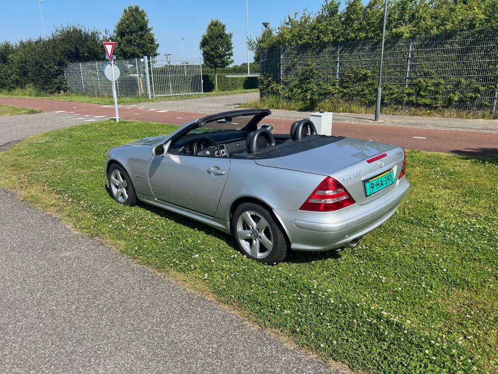 Mercedes-Benz SLK