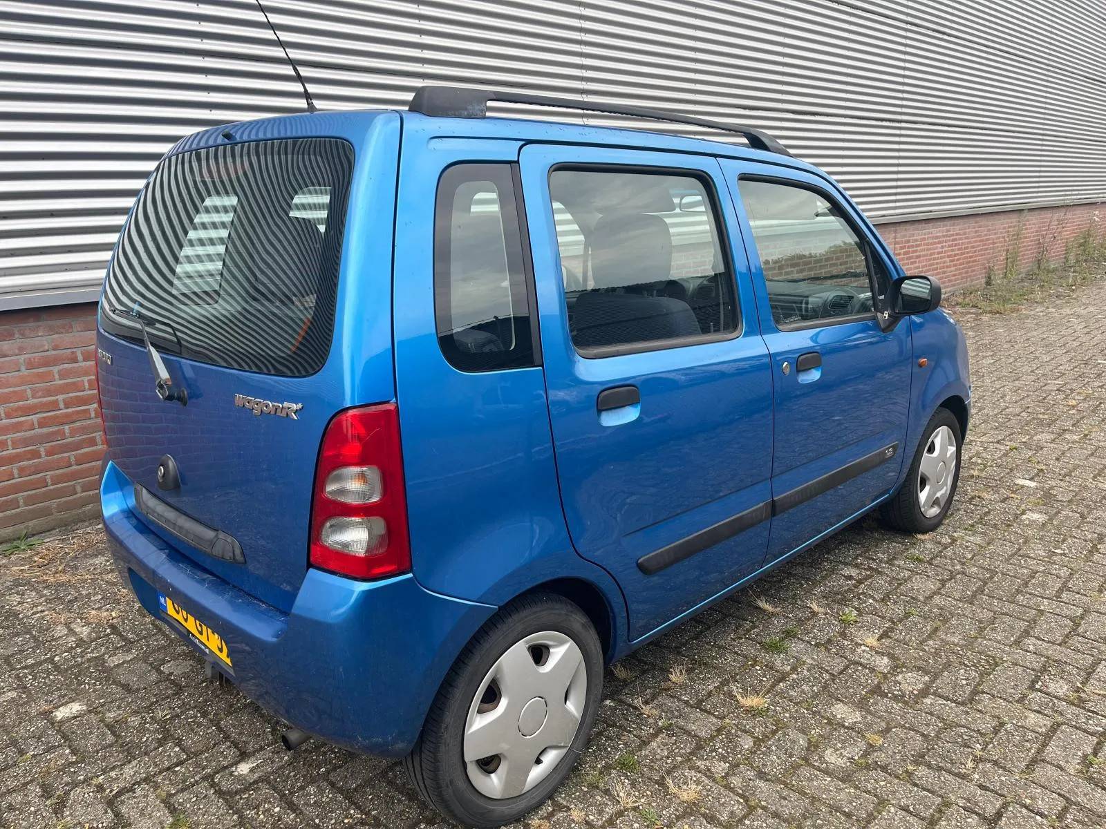 Suzuki Wagon R+