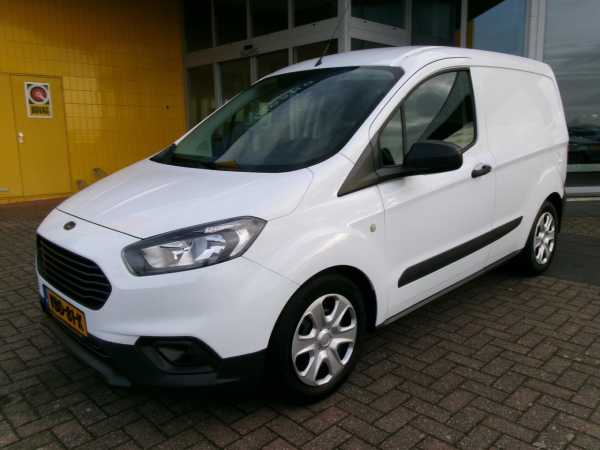 Ford Courier