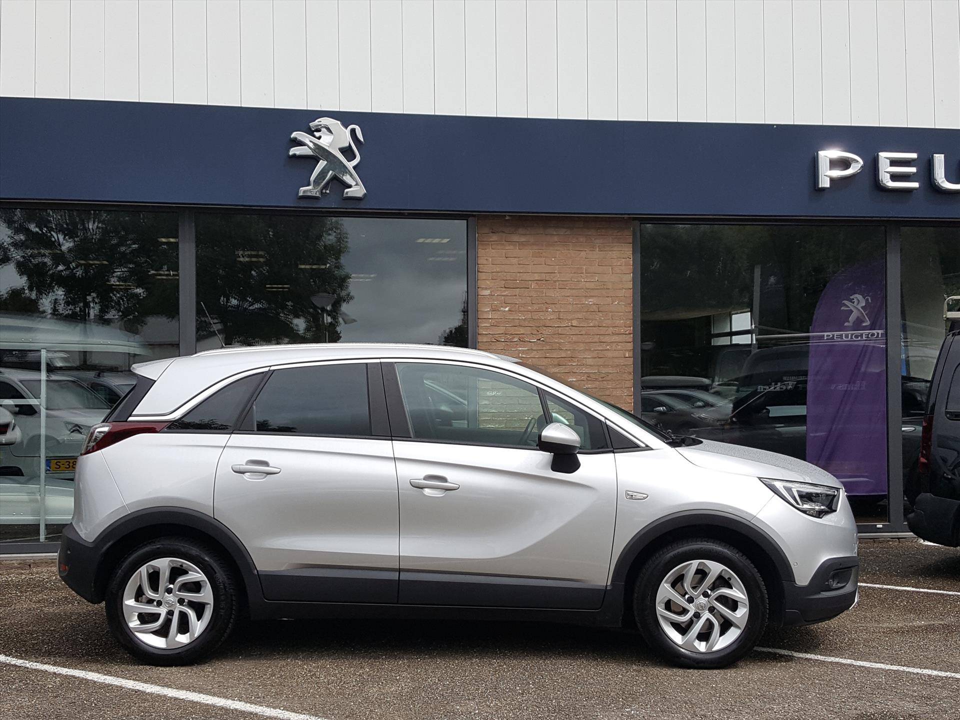 Opel Crossland X