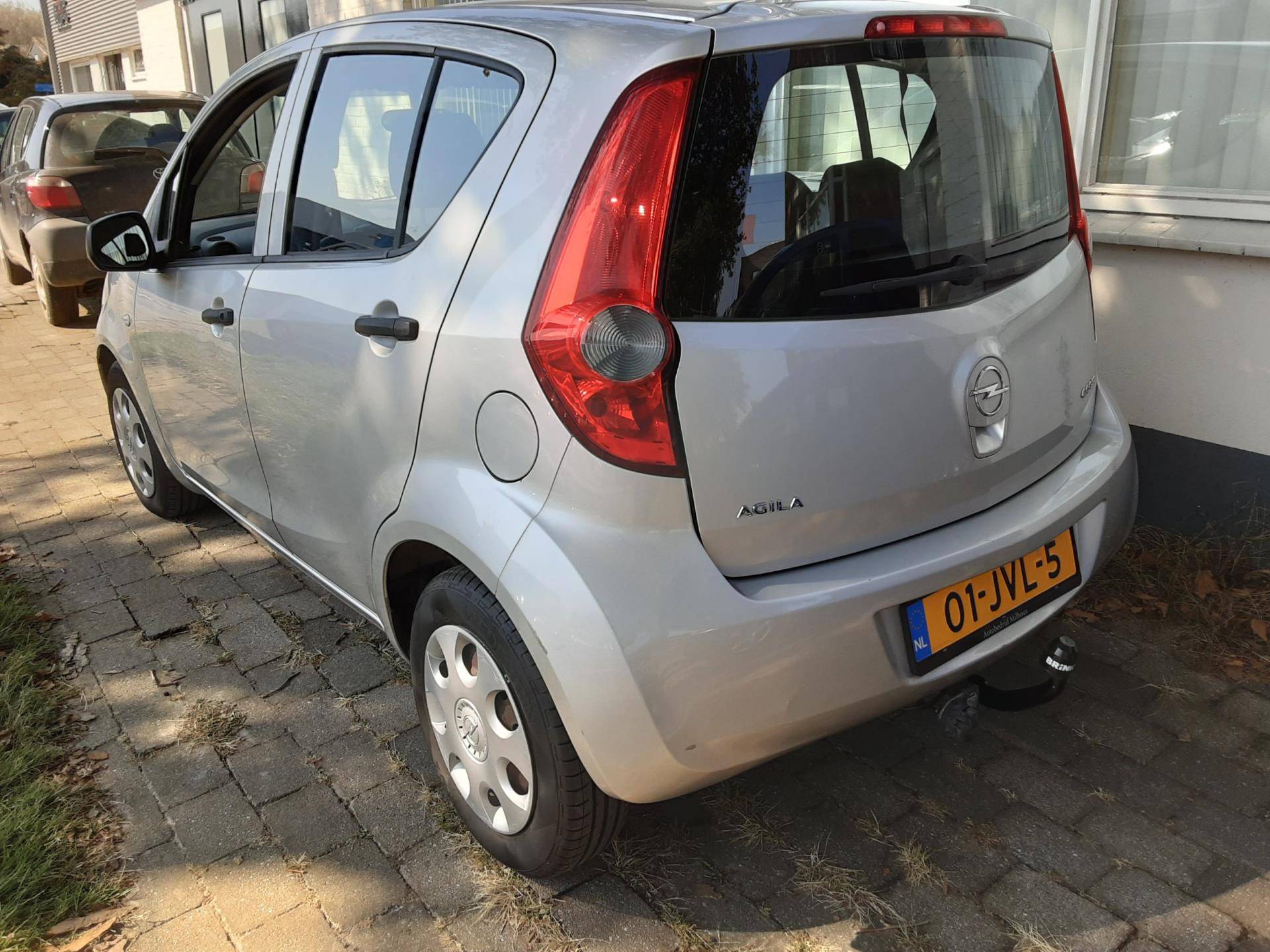 Opel Agila