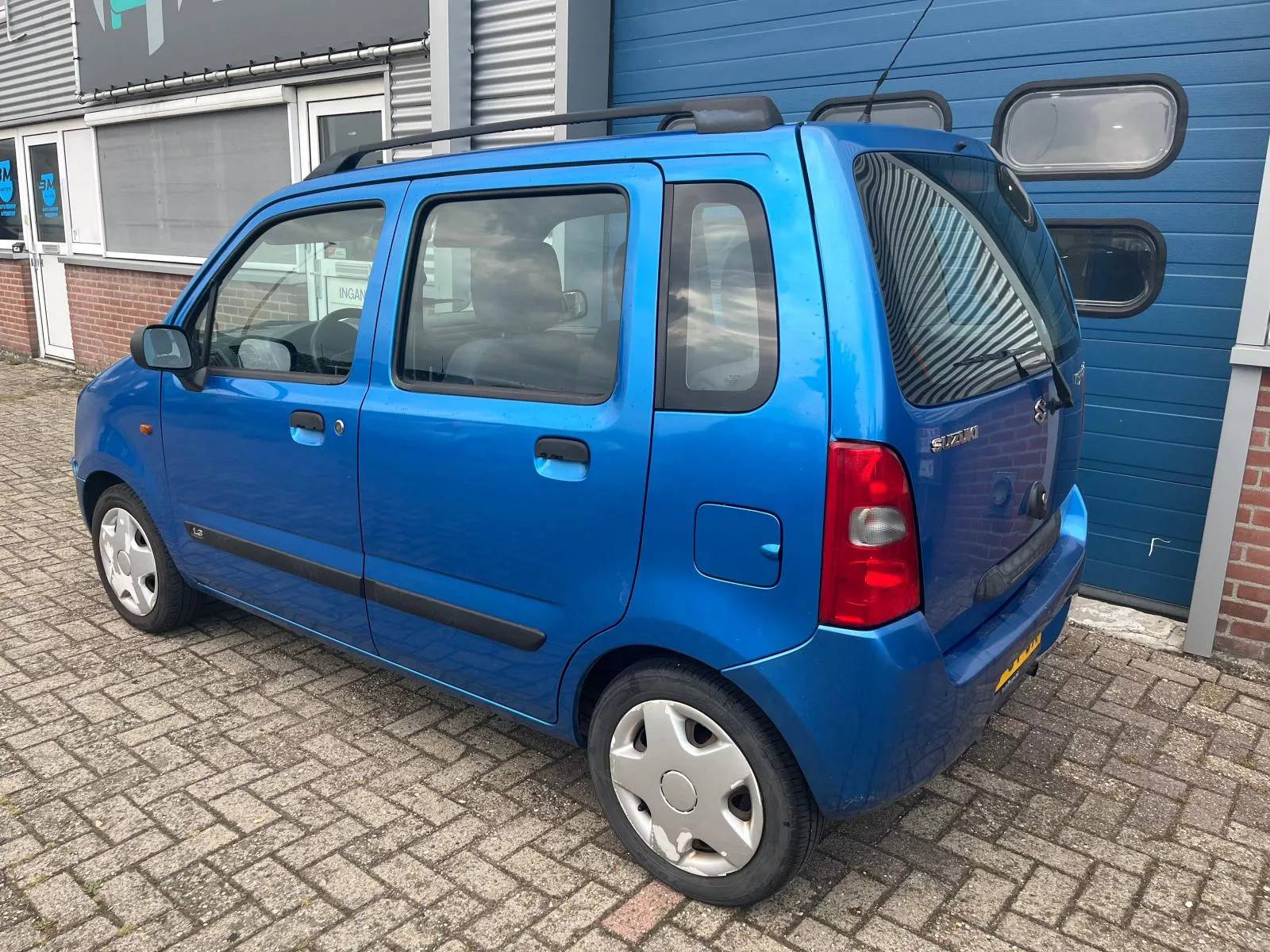 Suzuki Wagon R+