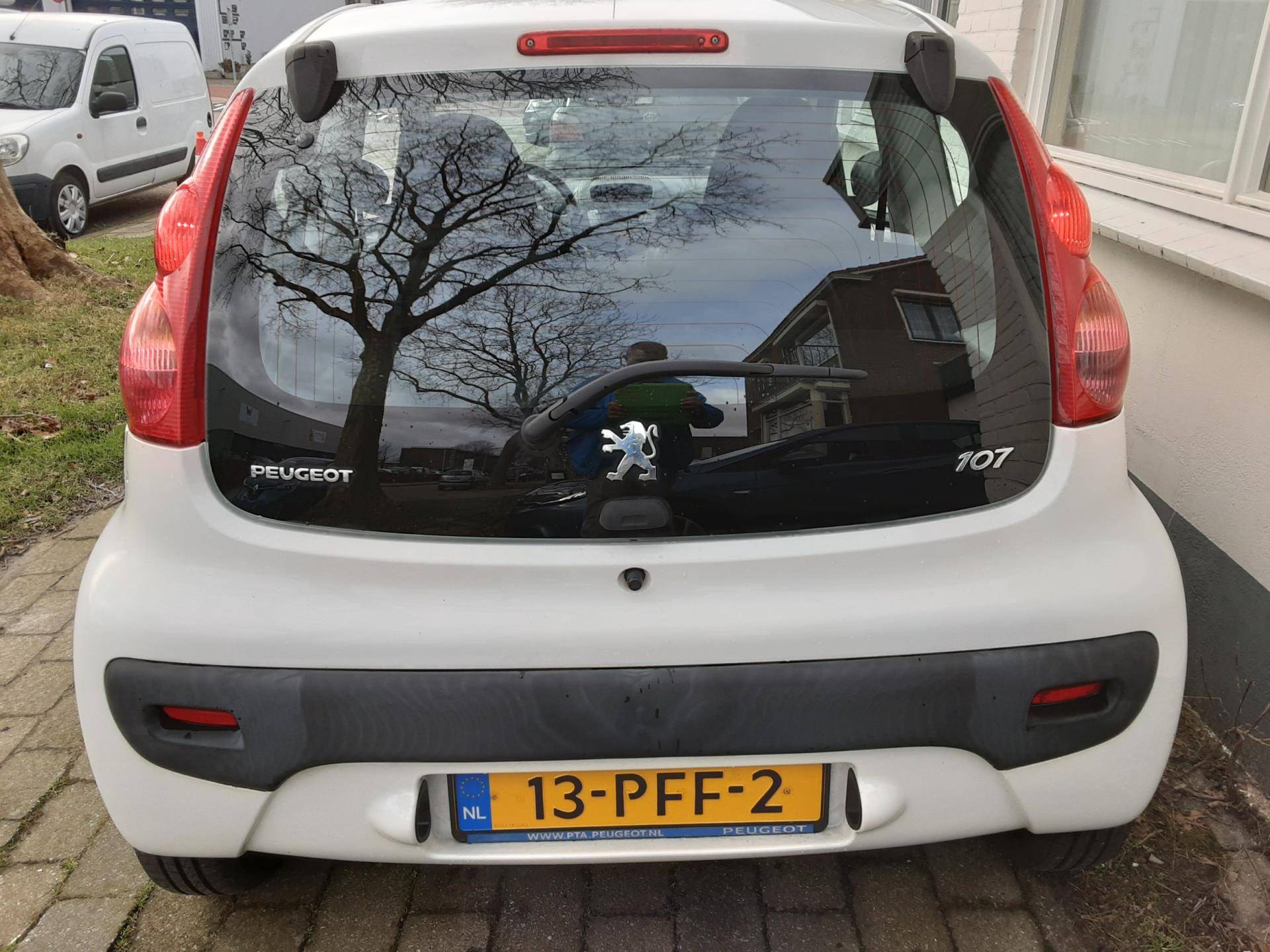 Peugeot 107