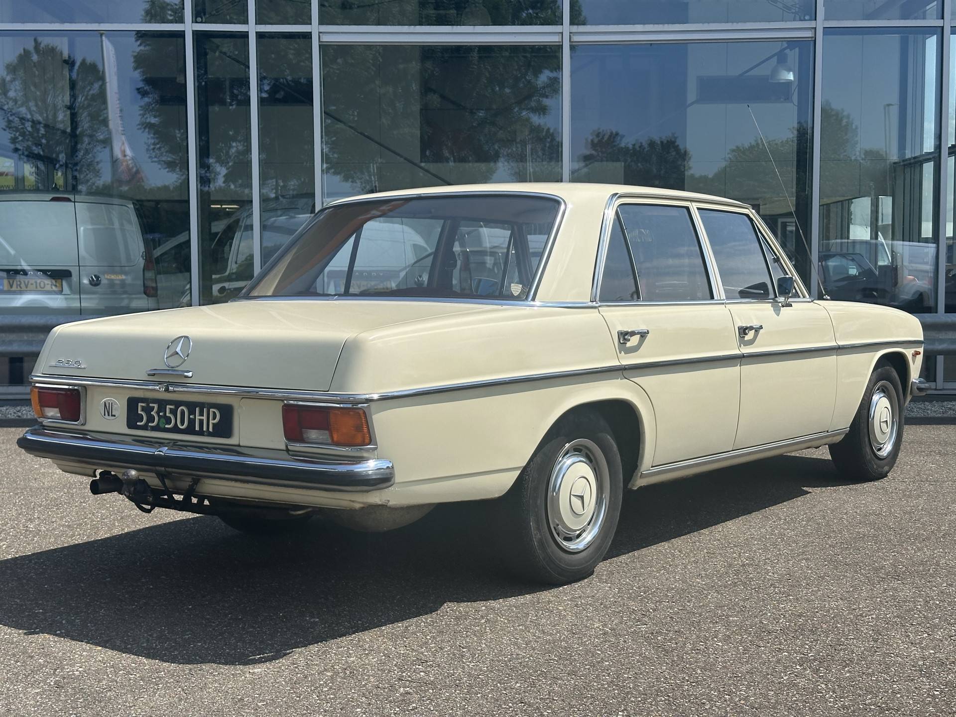 Mercedes-Benz 200-serie