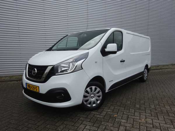 Nissan NV300