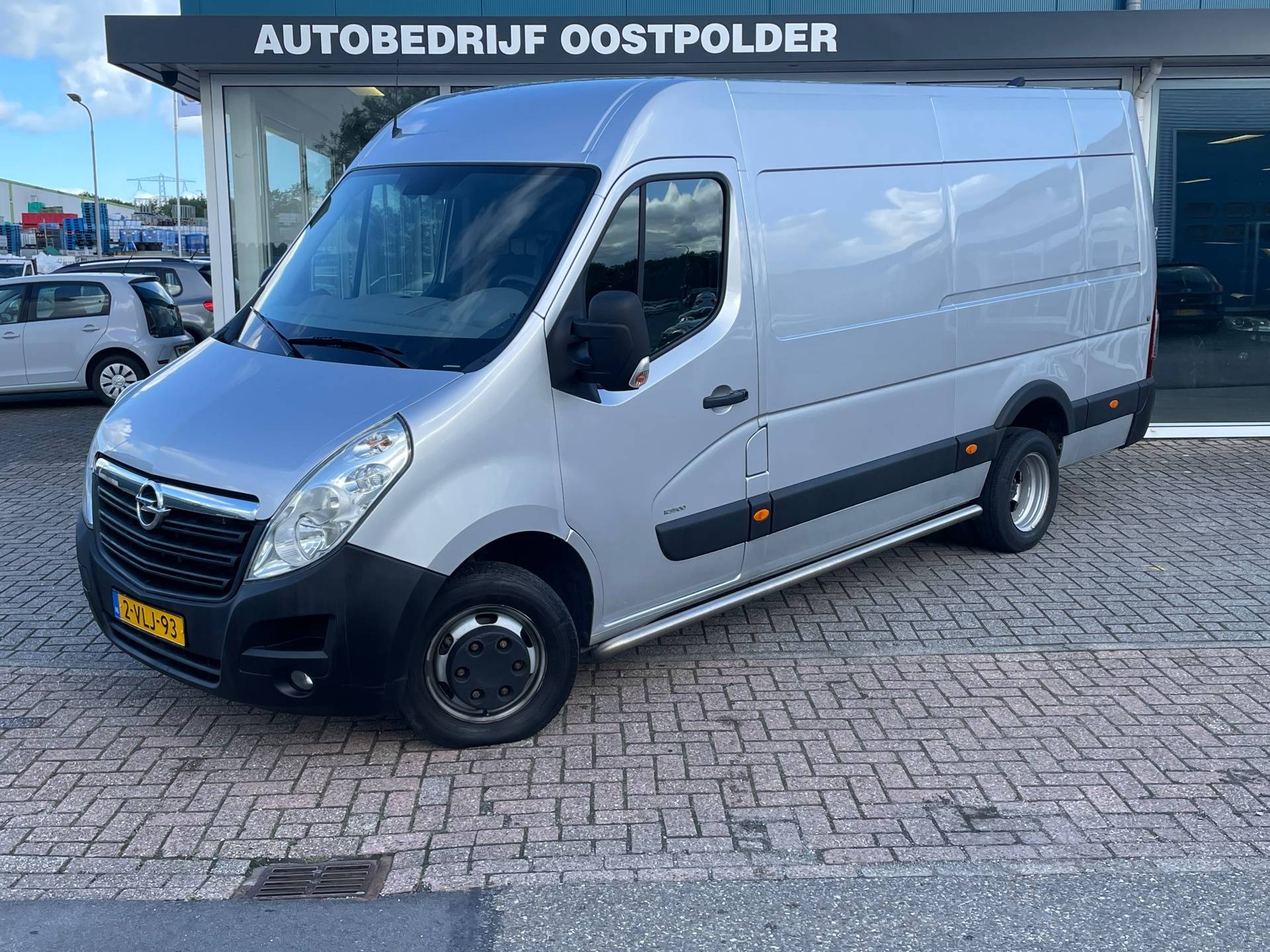 Opel Movano