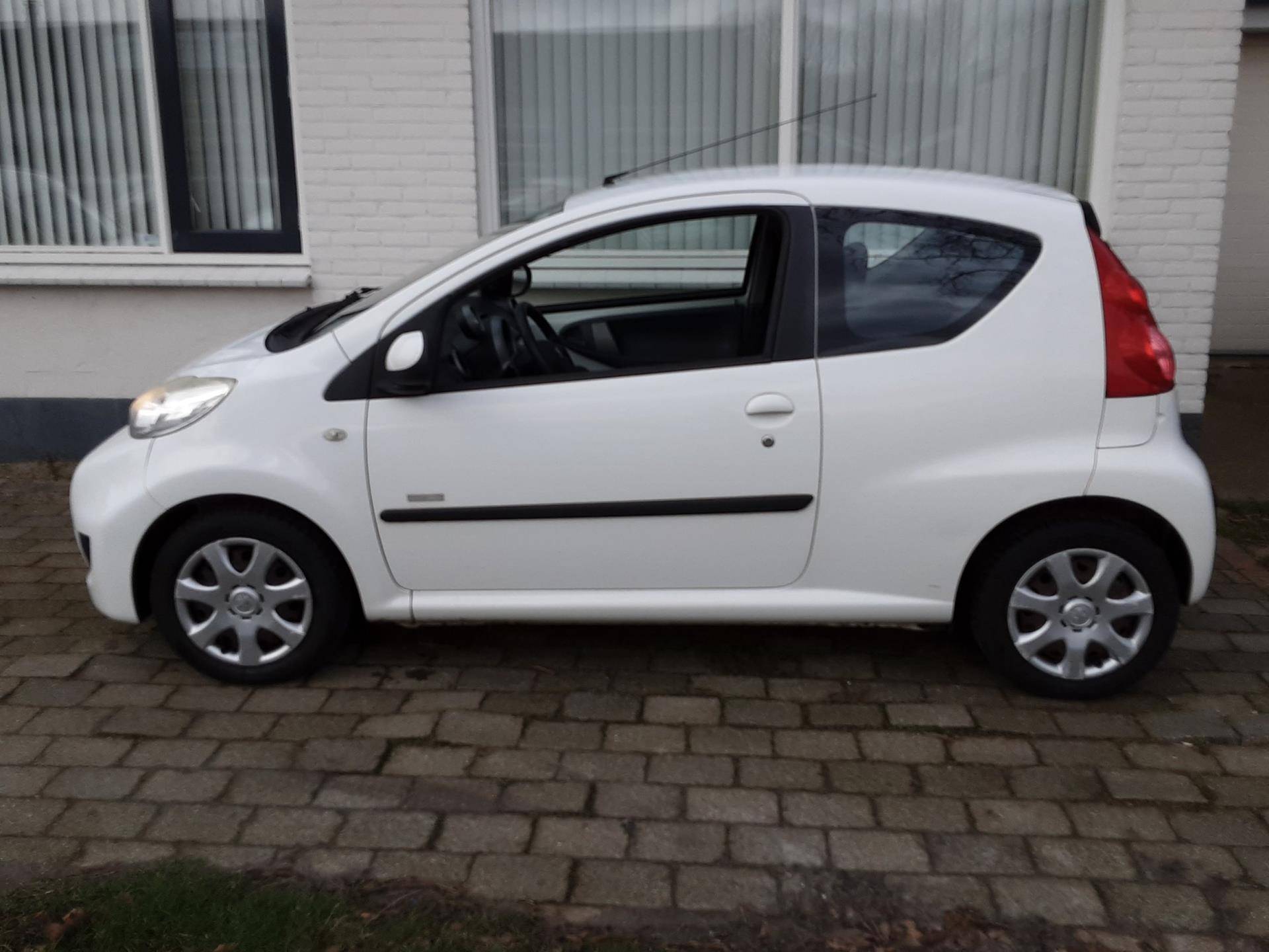 Peugeot 107