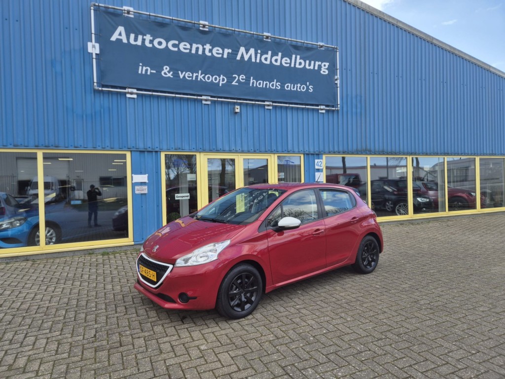 Peugeot 208