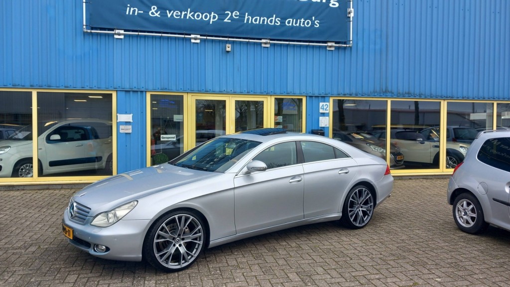Mercedes-Benz CLS