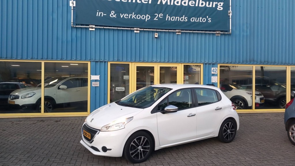 Peugeot 208