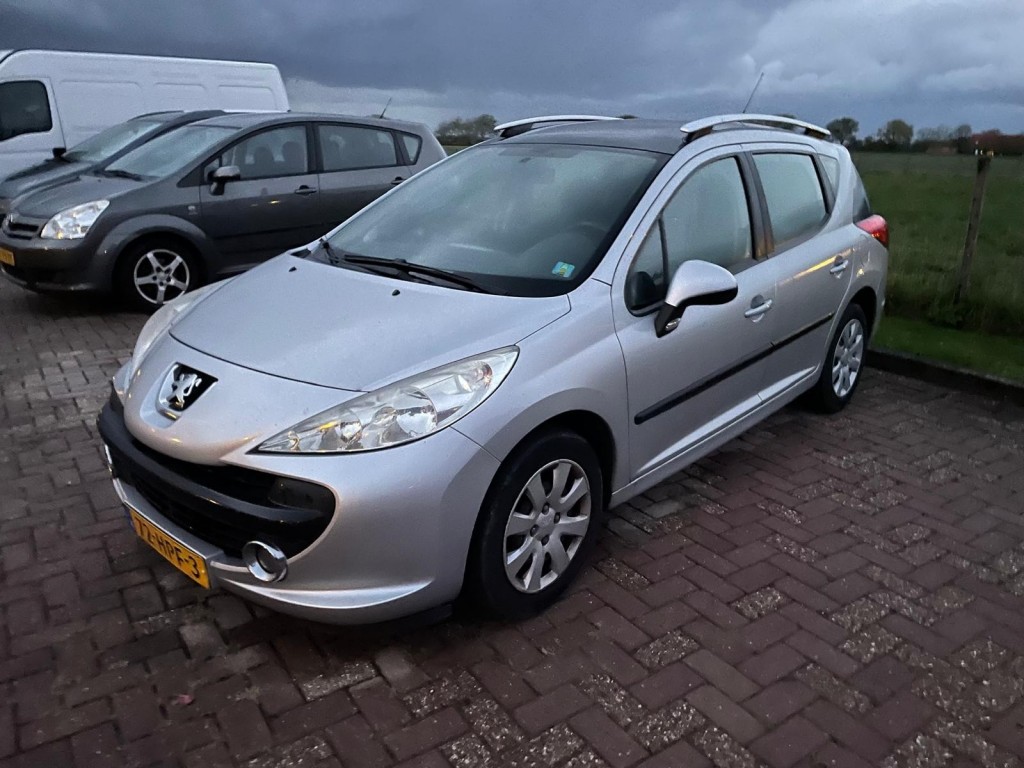Peugeot 207