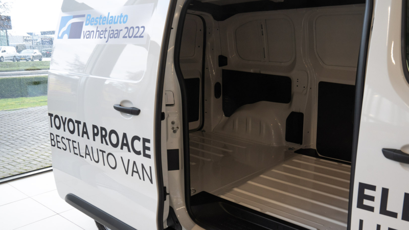 Toyota Proace Electric Worker