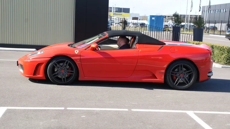 Lamborghini, Ferrari, Maserati, Mercedes  AutoVentura