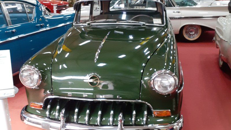 Eerste Nederlandse OPEL Automuseum in Tijnje