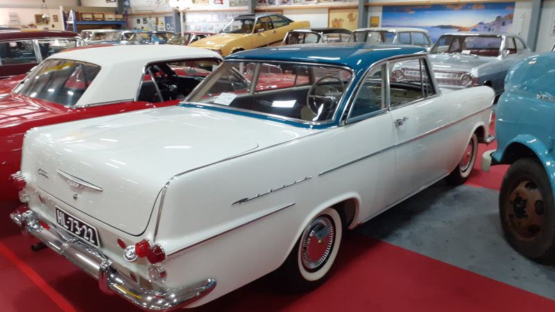 Eerste Nederlandse OPEL Automuseum in Tijnje