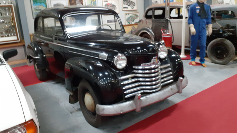 Eerste Nederlandse OPEL Automuseum in Tijnje