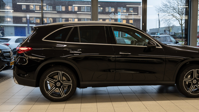 AutoZeelandtest van de Mercedes-Benz GLC 300e 4Matic AMG-Line