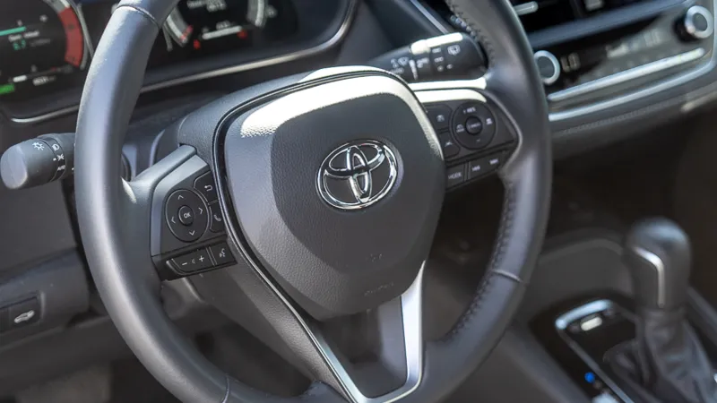 AutoZeelandtest van de Toyota Corolla 1.8 Hybrid Touring