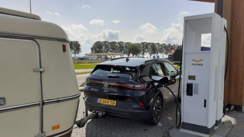 AutoZeelandtest van de Volkswagen ID.4 Pro Performance + caravan