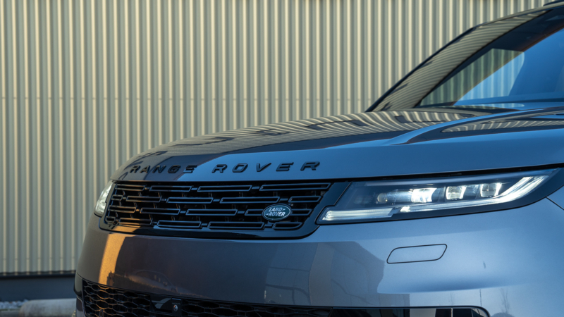 AutoZeelandtest van de Range Rover Sport  P440e 3.0 PHEV HSE AWD