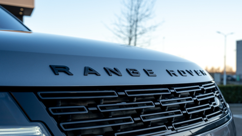 AutoZeelandtest van de Range Rover Sport  P440e 3.0 PHEV HSE AWD