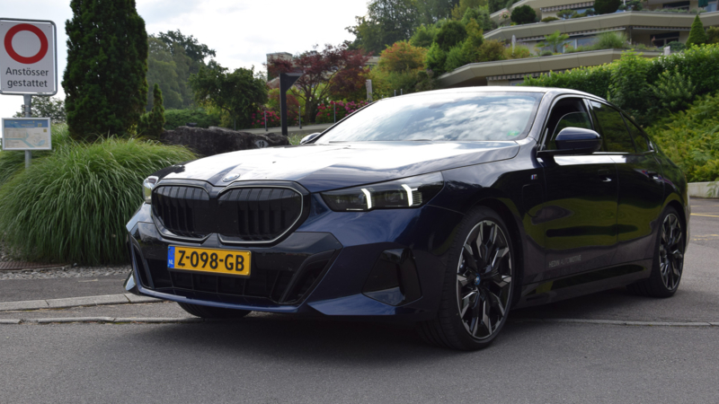 AutoZeelandtest van de BMW 530e M Sportpakket Pro