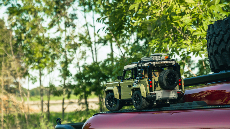 Deze bijzondere Land Rover Defender 110 Camper staat bij Auto Ventura!