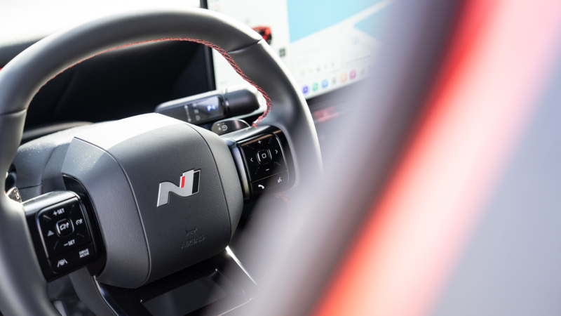 AutoZeeland rijdt de nieuwe Hyundai IONIQ 3 N Line: sportief, slim en verrassend ruim