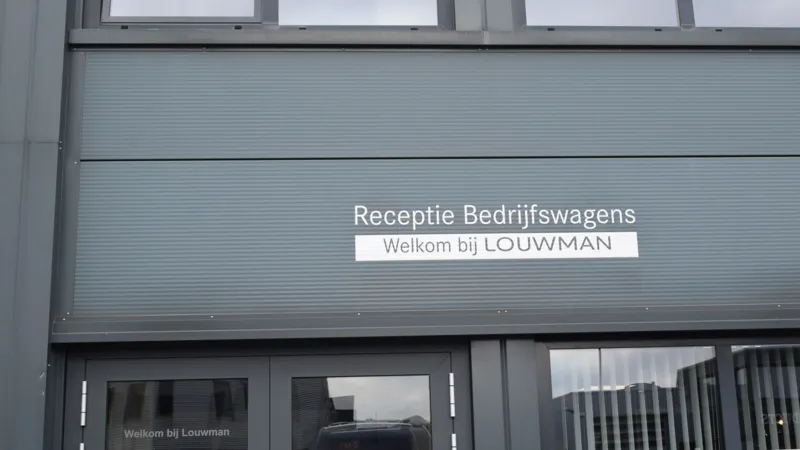 Elise Ludikhuize-de Wilde,  Accountmanager Mercedes-Benz Vans, Louwman Goes