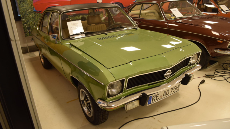 Visscher Classique Buren, van autobedrijf tot klassiekermuseum