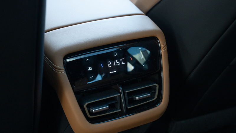 AutoZeelandtest van de Mazda 6e Takumi Plus Long Range