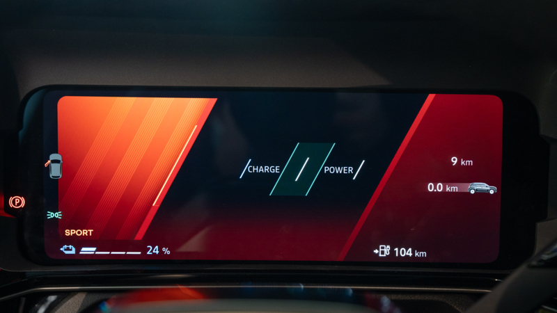 AutoZeelandtest van de Renault 4 E-Tech Electric 150 pk Comfort Range