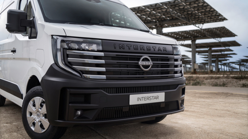 Nissan INTERSTAR-e uitgeroepen tot ‘Bestelauto van het Jaar 2026’
