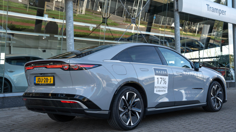 AutoZeelandtest van de Mazda 6e Takumi Plus Long Range