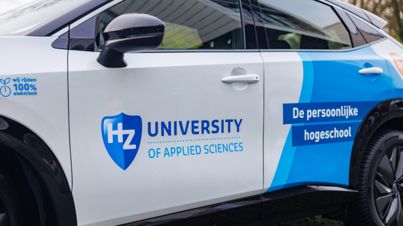 Twaalf elektrische Nissans voor HZ University of Applied Sciences