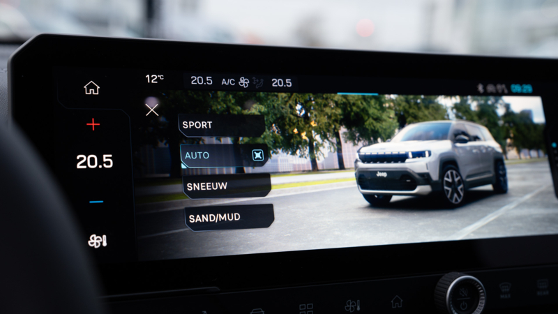 AutoZeelandtest van de Jeep Compass e-Hybrid + Full Electric First Edition