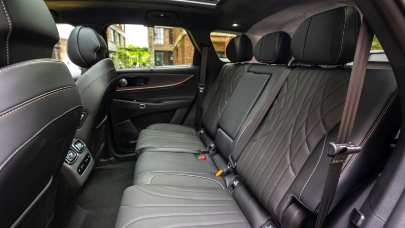 Jaecoo 8 SHS-P: ultieme SUV die werk, gezin, reizen en avontuur combineert