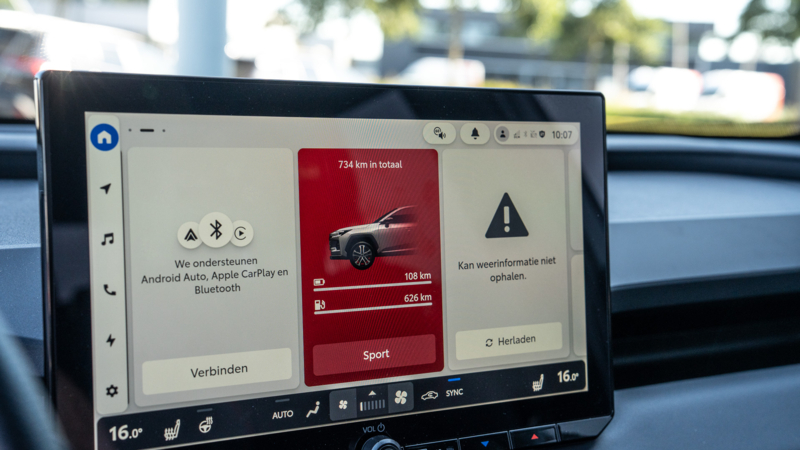AutoZeelandtest van de Toyota RAV4 GR Plug-In-Hybrid 300 Sport