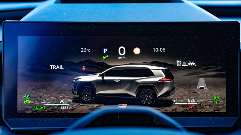 AutoZeelandtest van de Toyota RAV4 GR Plug-In-Hybrid 300 Sport