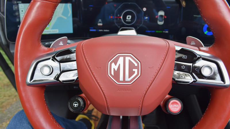 AutoZeelandtest van de MG Cyberster GT