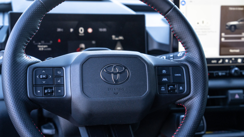 AutoZeelandtest van de Toyota RAV4 GR Plug-In-Hybrid 300 Sport