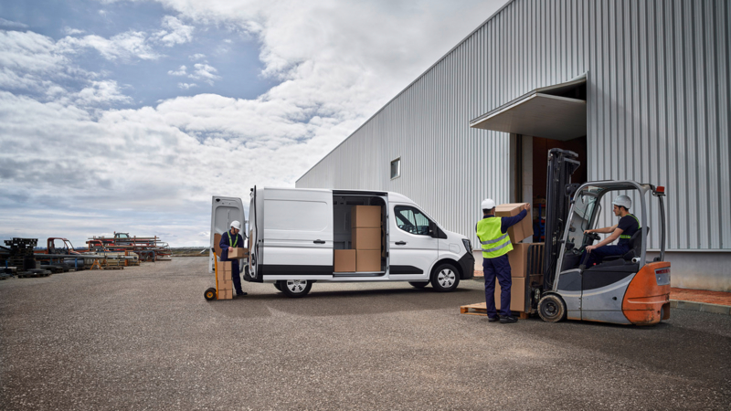 Nissan INTERSTAR-e uitgeroepen tot ‘Bestelauto van het Jaar 2026’