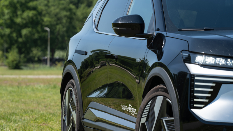AutoZeeland rijdt de Mitsubishi Eclipse Cross 87 kWh