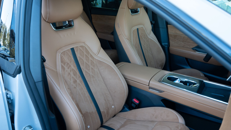 AutoZeelandtest van de Mazda 6e Takumi Plus Long Range