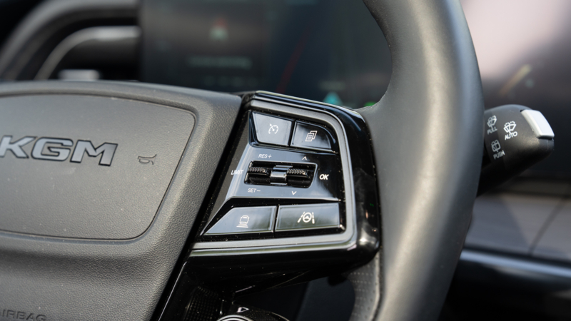 AutoZeeland rijdt de KGM Actyon Hybrid